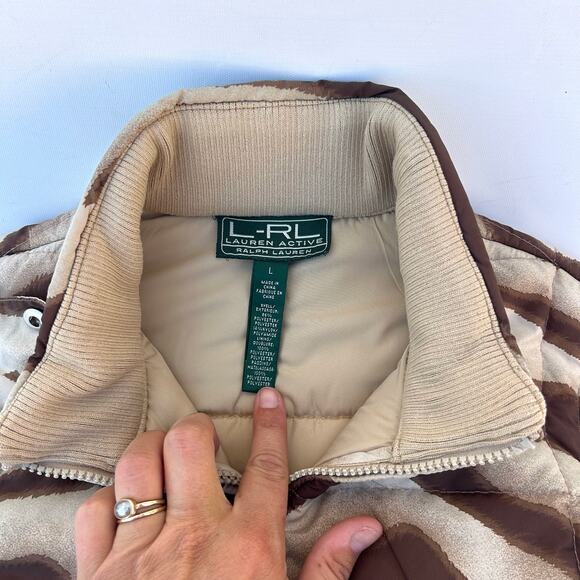 Vintage Ralph Lauren Vest Animal Print Brown Large LRL Striped Puffy Women’s - Picture 4 of 12